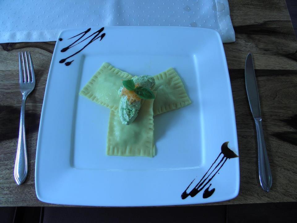 Hotel 4 Jahreszeiten Mit Restaurant Albstadt Bagian luar foto